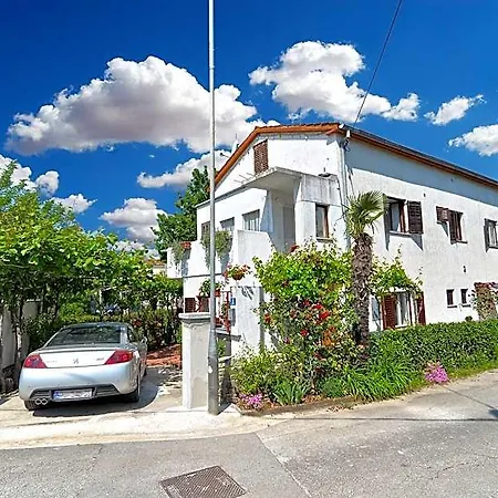 358 Hotel 4*