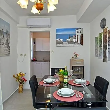 358 Hotel